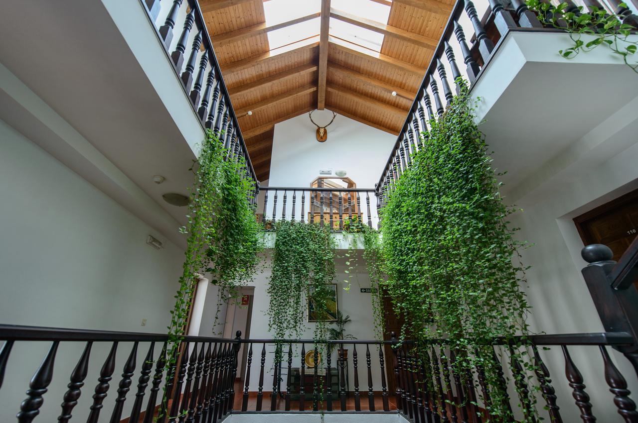 Hostal Camino Real Calzadilla de la Cueza エクステリア 写真