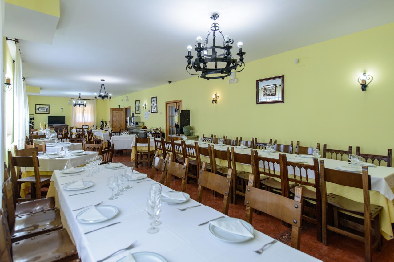 Hostal Camino Real Calzadilla de la Cueza エクステリア 写真