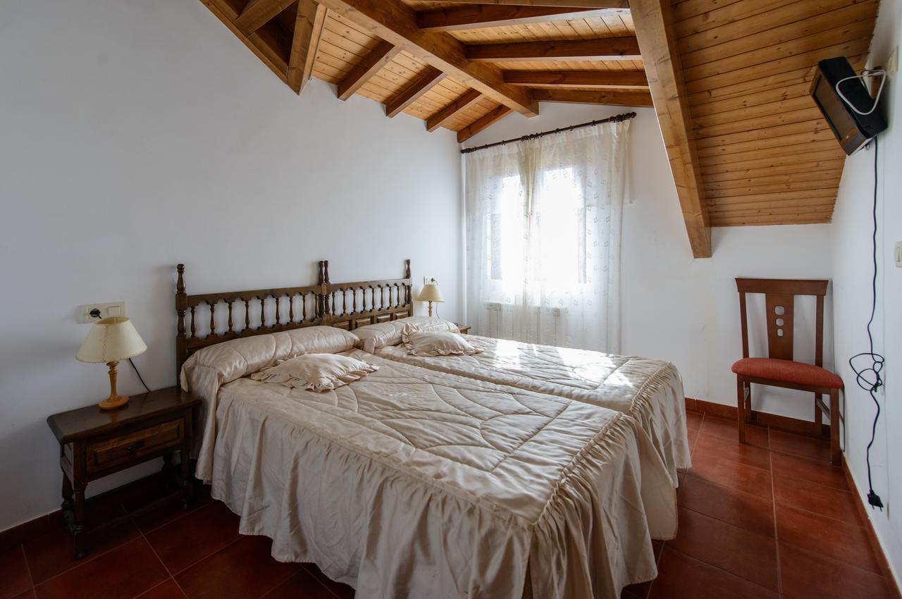 Hostal Camino Real Calzadilla de la Cueza エクステリア 写真