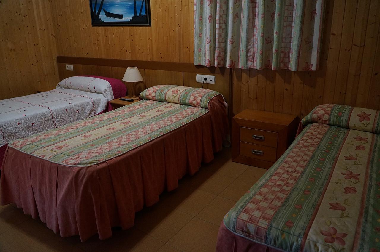 Hostal Camino Real Calzadilla de la Cueza エクステリア 写真